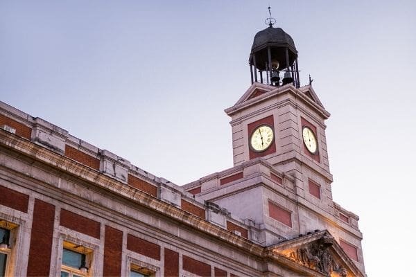 Visit Madrid in 1 day puerta del sol